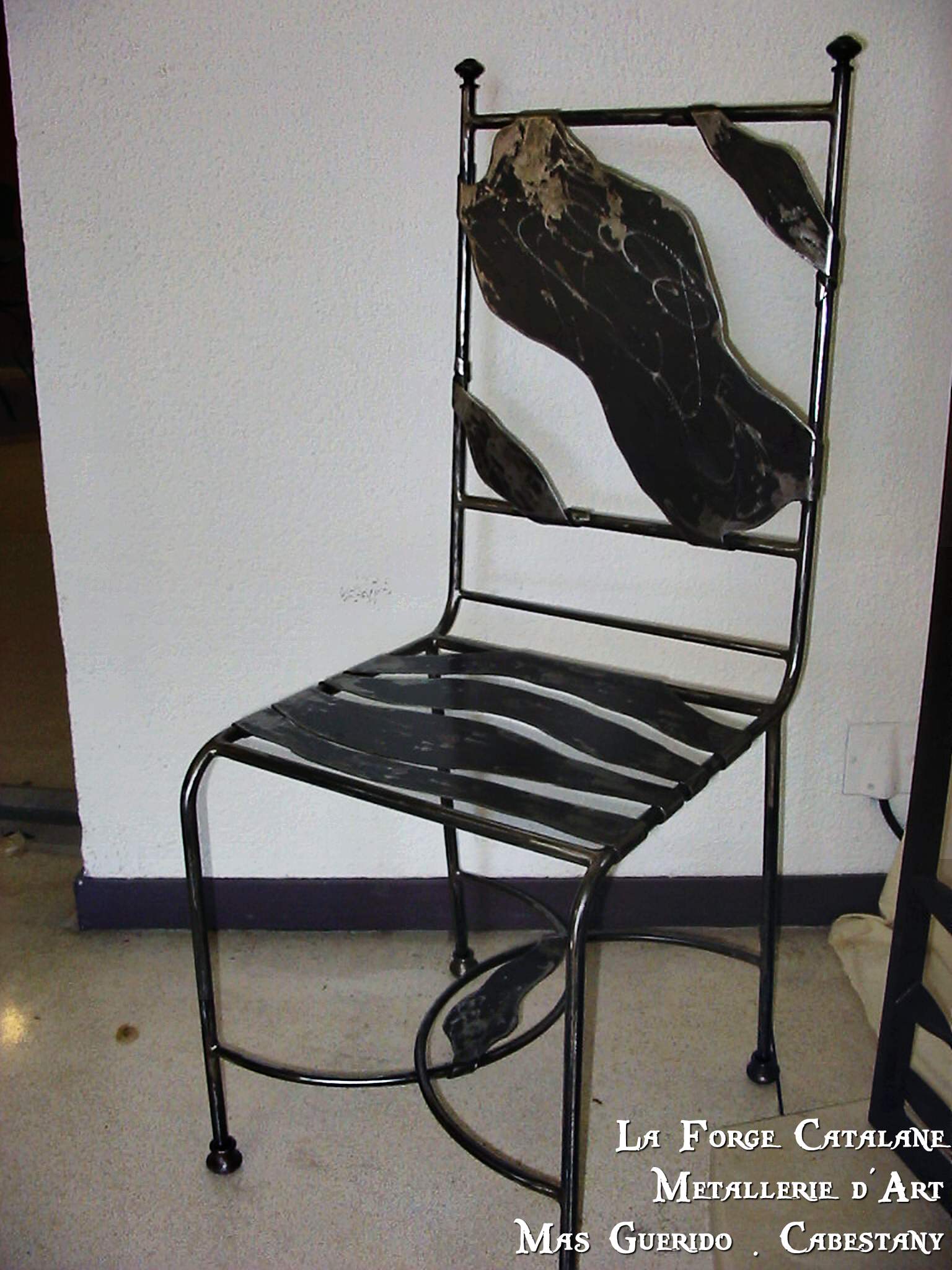 chaise en fer forge catalane.jpg